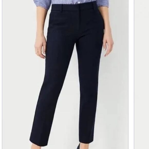 Ann Taylor Signature Seasonless Stretch Slim Ankle Pant Navy Blue Work - Size 8 - Picture 1 of 8